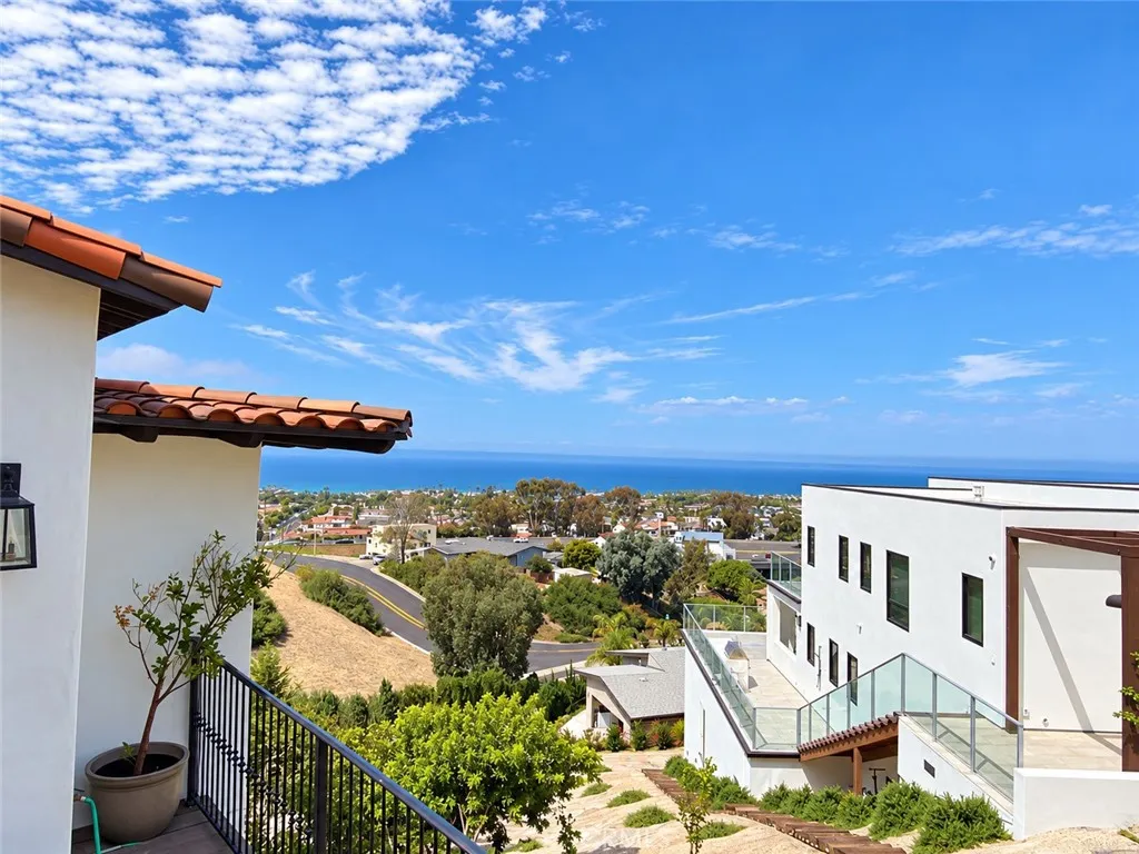 111 Avenida Patero De Oro Unit B — photo