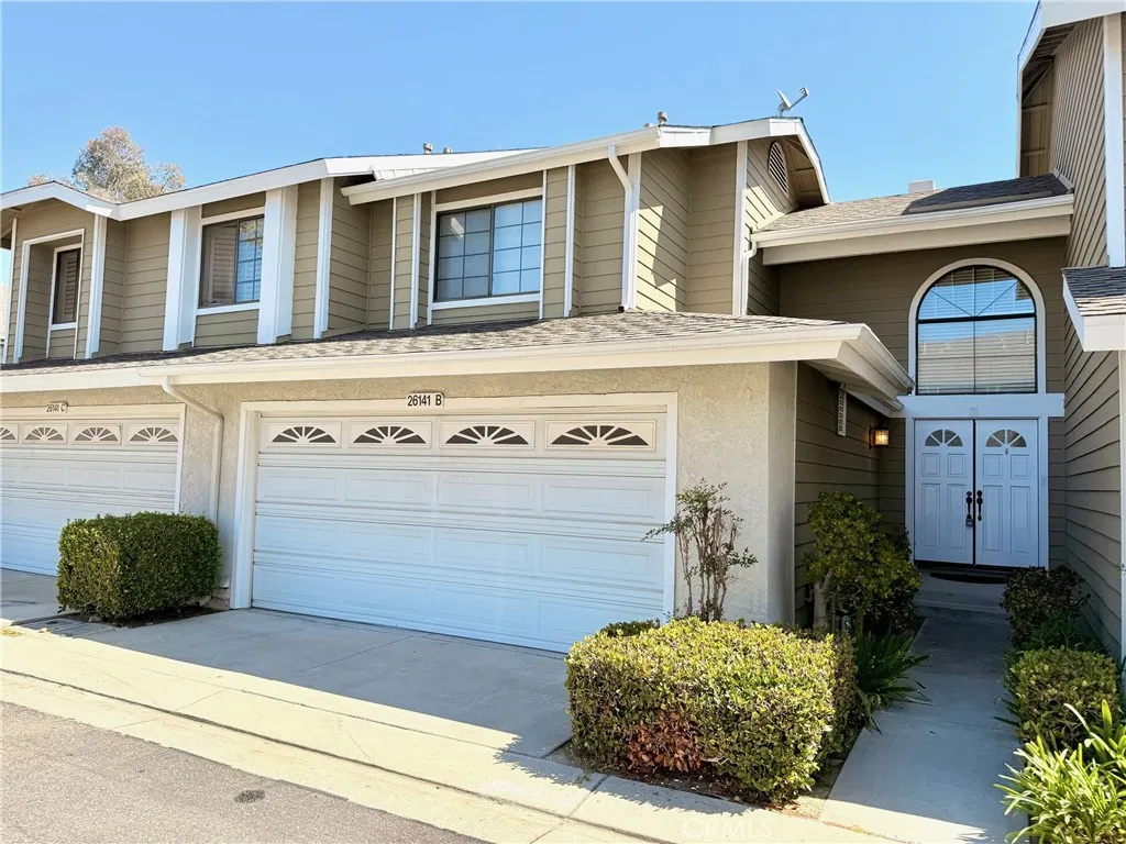 26141 Las Flores Unit B — photo