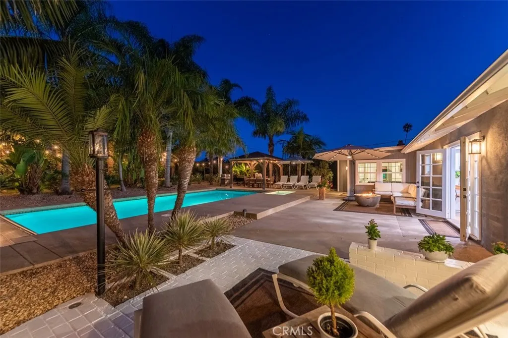 224 Serpolla, Carpinteria, CA 93013 — photo 2