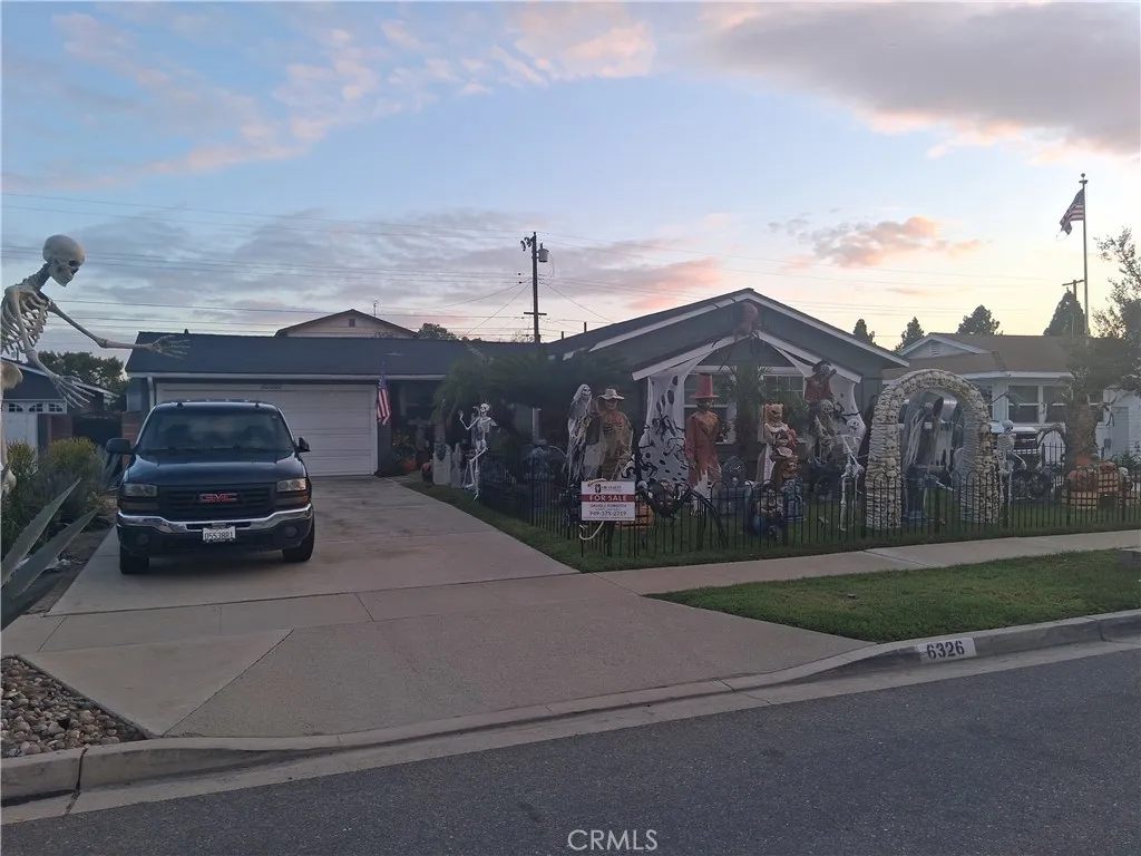 6326 San Roberto Circle — photo