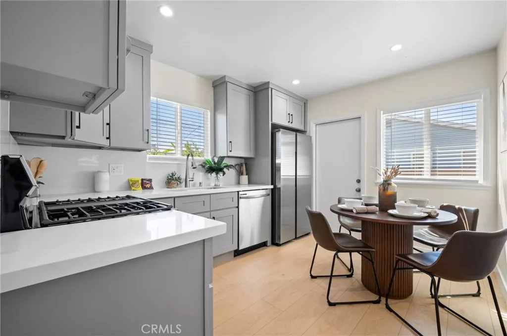13352 Kelly Street — photo