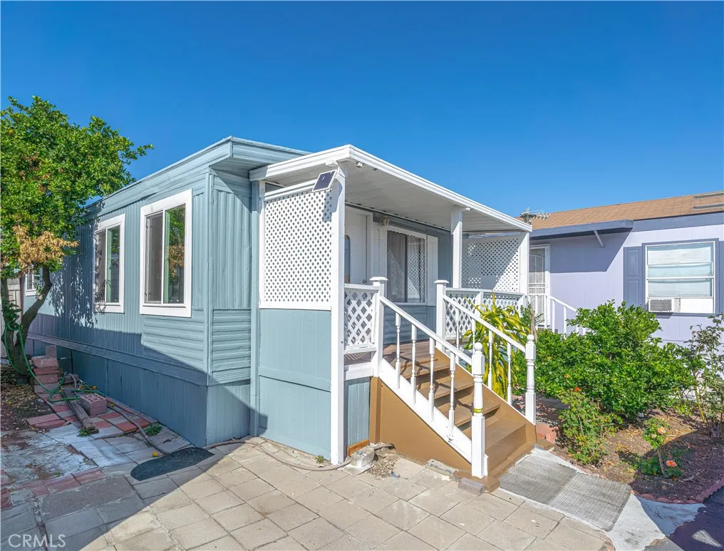 14272 Hoover Unit 47 — photo