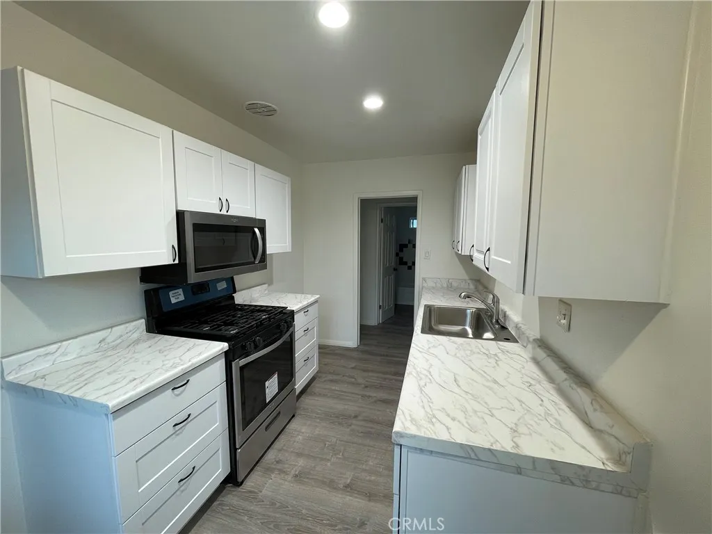 14416 Orange #D, Paramount, CA 90723 — photo 2