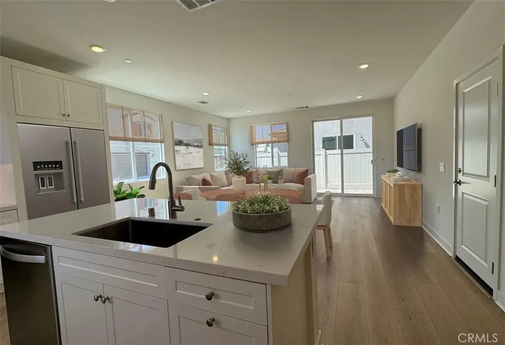 16662 E Preserve Loop, Chino, CA 91708 — photo 2