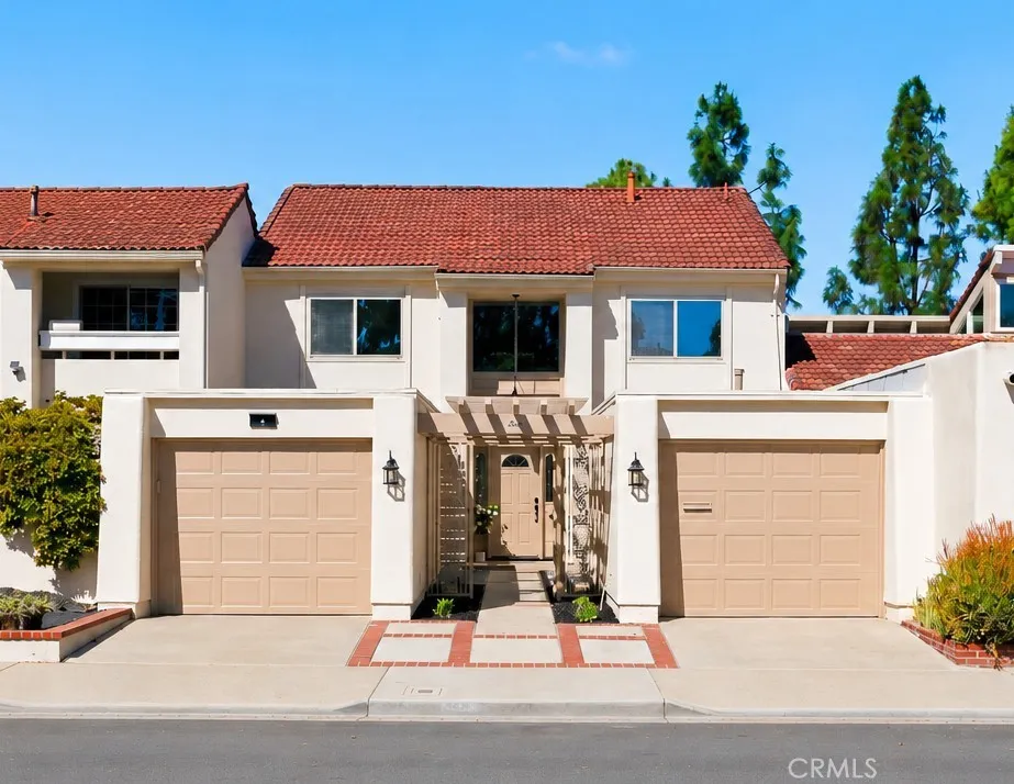 4 Mandrake Way — photo