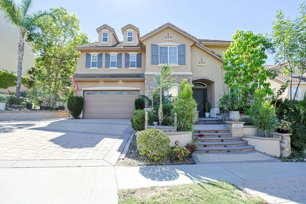 23612 Bradbury — photo