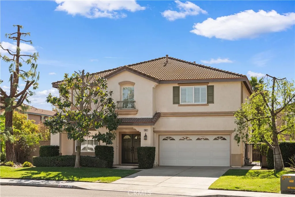 13837 Blue Ribbon Ln — photo