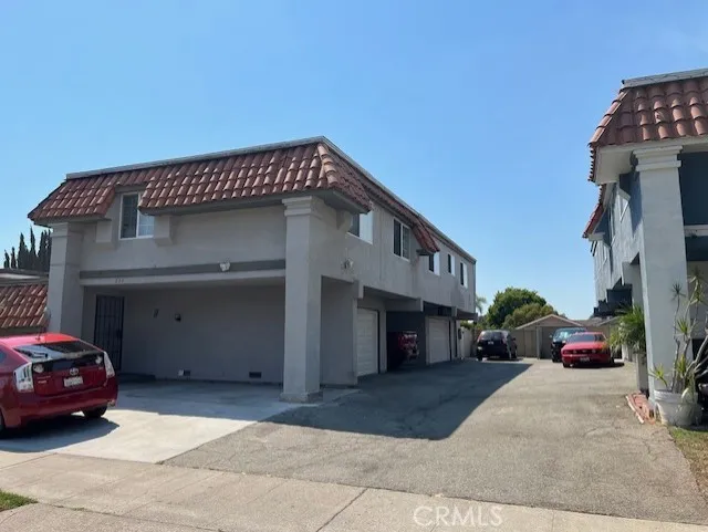 820 N Adele Street Unit D — photo