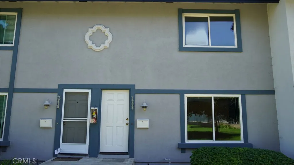 16525 Caballero — photo