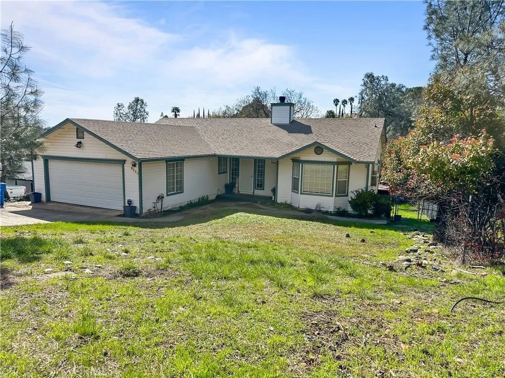 6149 Kanaka Avenue — photo