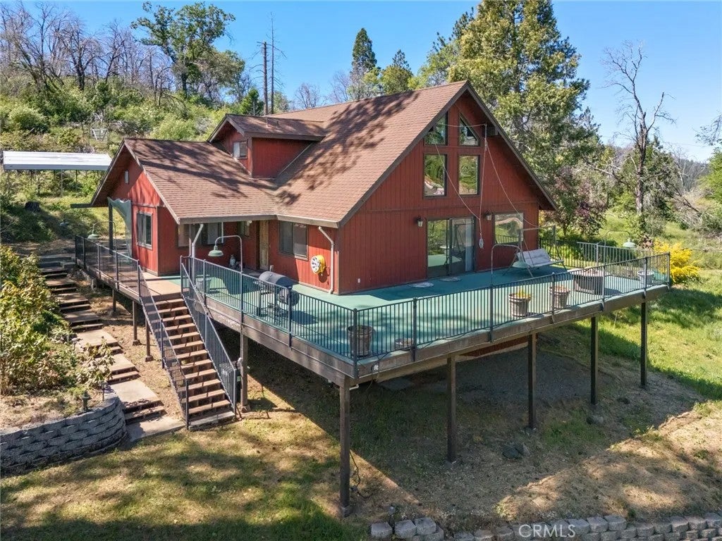 3 Town Hill Way — photo