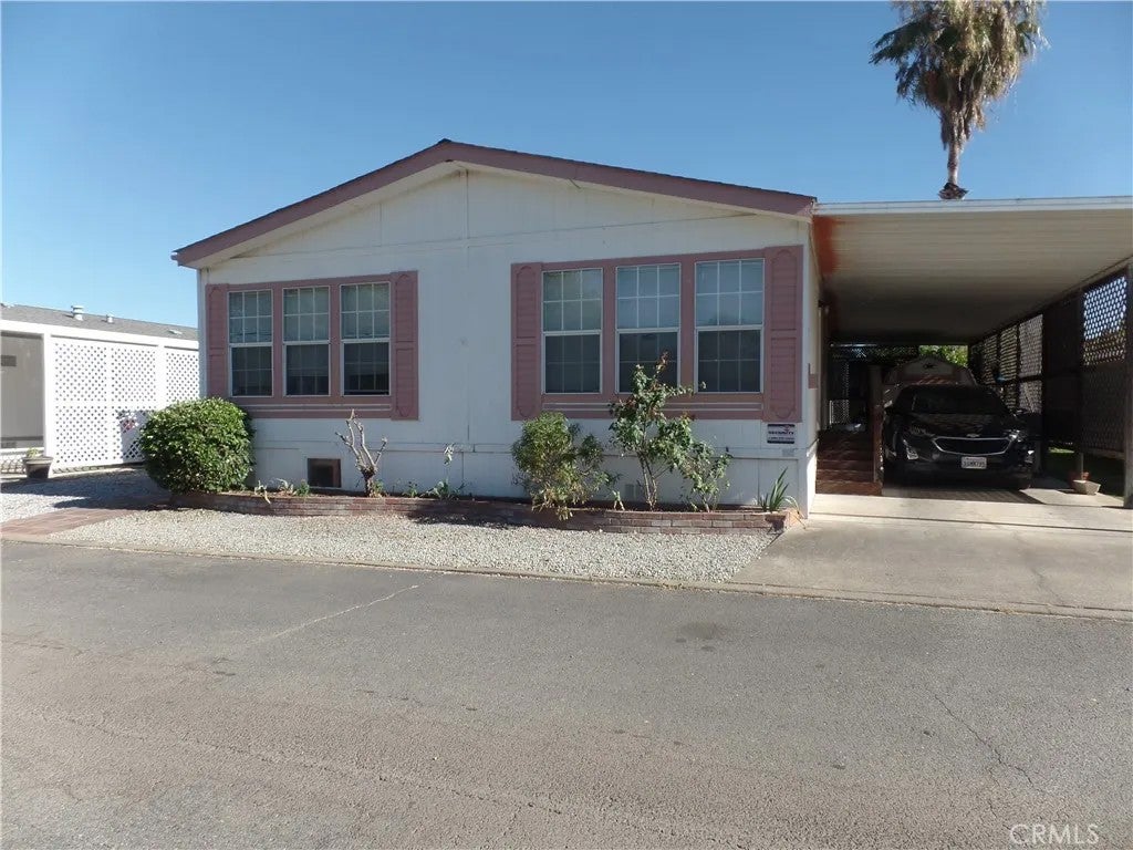 5813 Pacific Heights 131 — photo