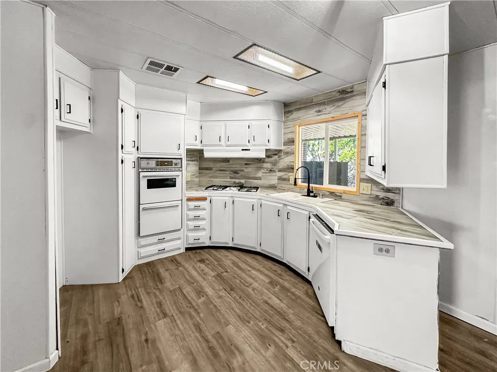 178 Cedar, Oroville, CA 95966 — photo 2