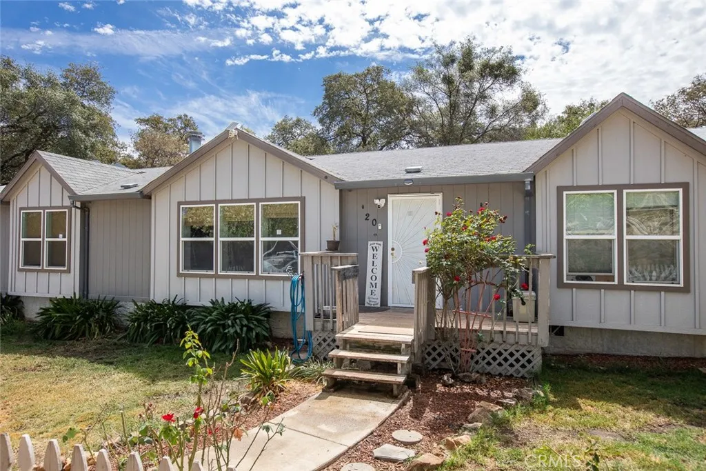307 Lefevre, Bangor, CA 95914 — photo 2