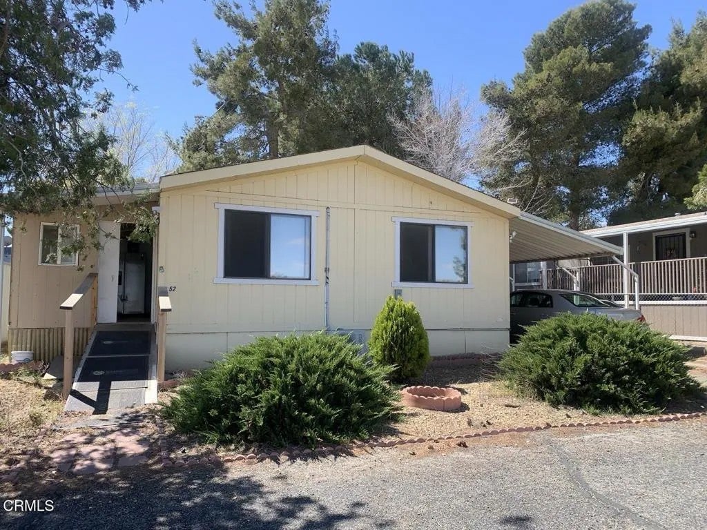10200 Johnson 52 — photo