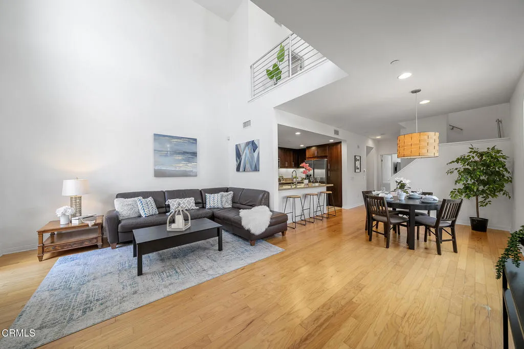 573 Rockefeller, Irvine, CA 92612 — photo 2