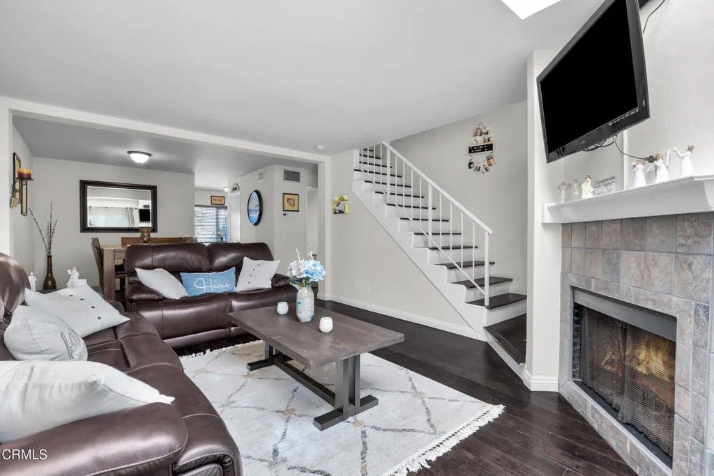 19431 Sherman Way 6 — photo