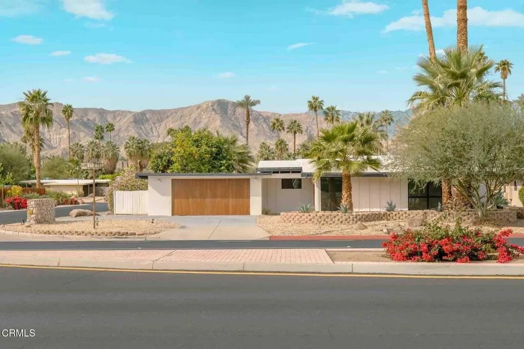 40851 Bob Hope Drive — photo