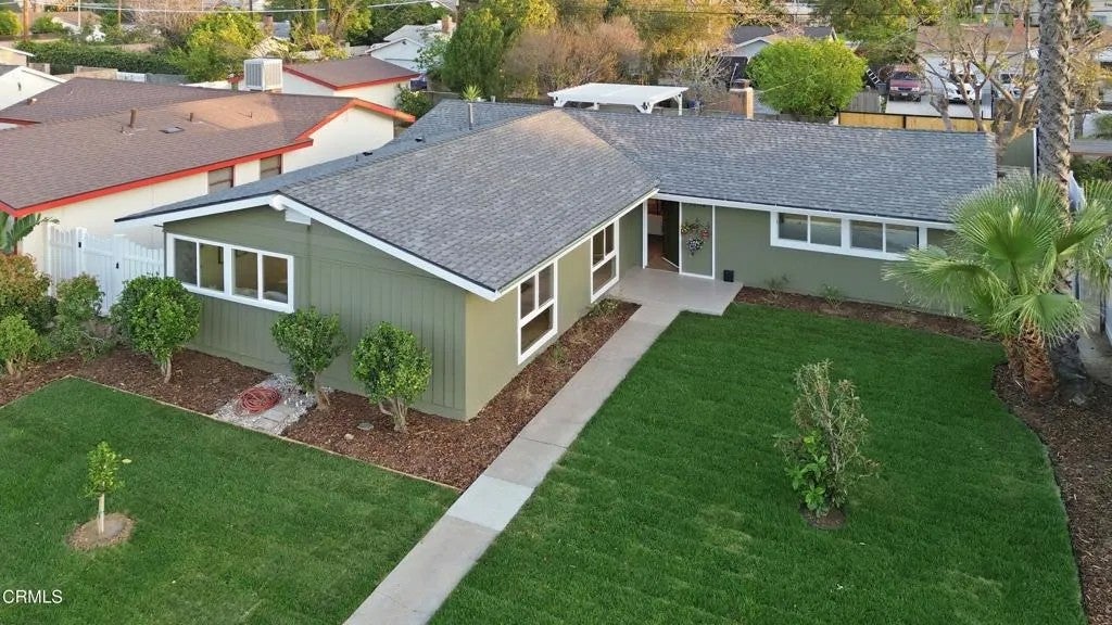 22718 Cantlay Street — photo