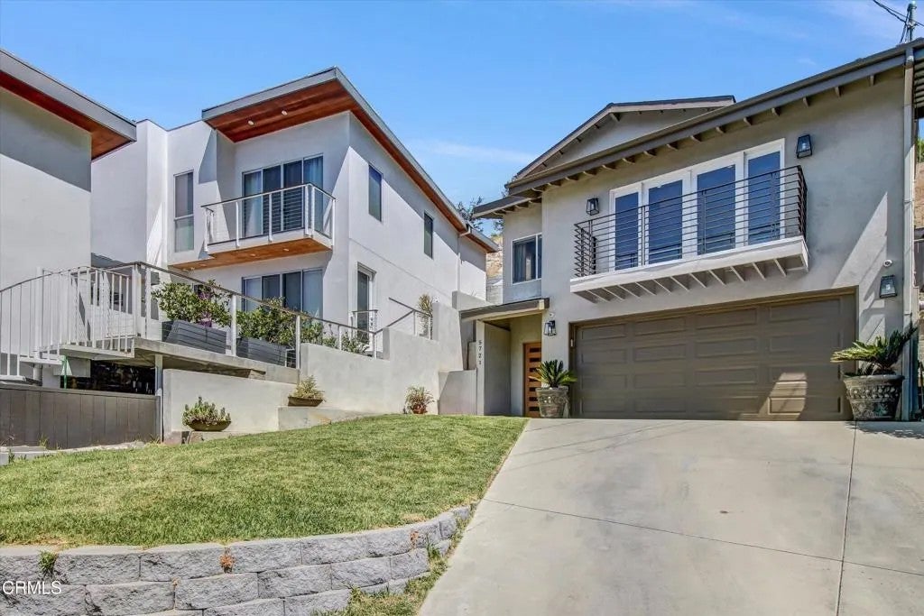 5721 Haneman Street — photo