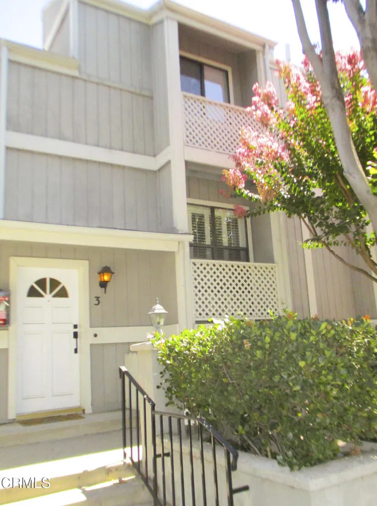 965 E Del Mar Boulevard Unit 3 — photo
