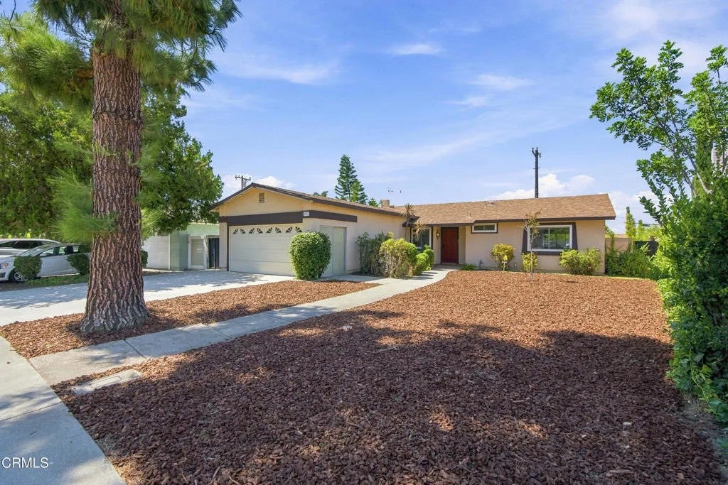 1535 Blue Haven Drive — photo