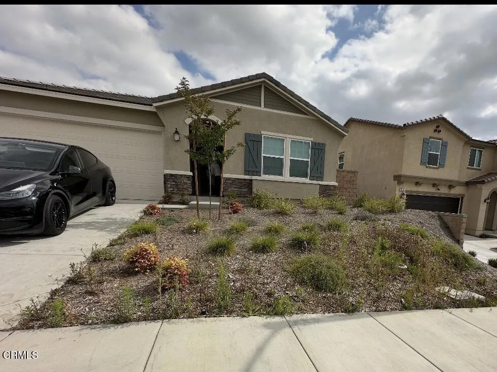 45141 Kingbird Lane — photo