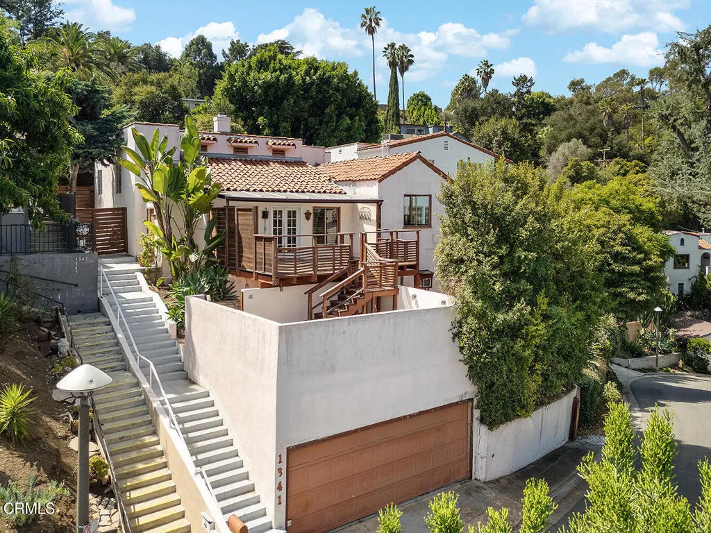1341 Cambridge Drive — photo