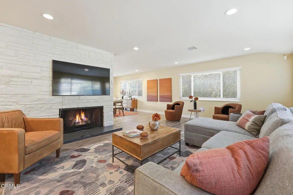 357 Oakcliff Road, Monrovia, CA 91016 — photo 2