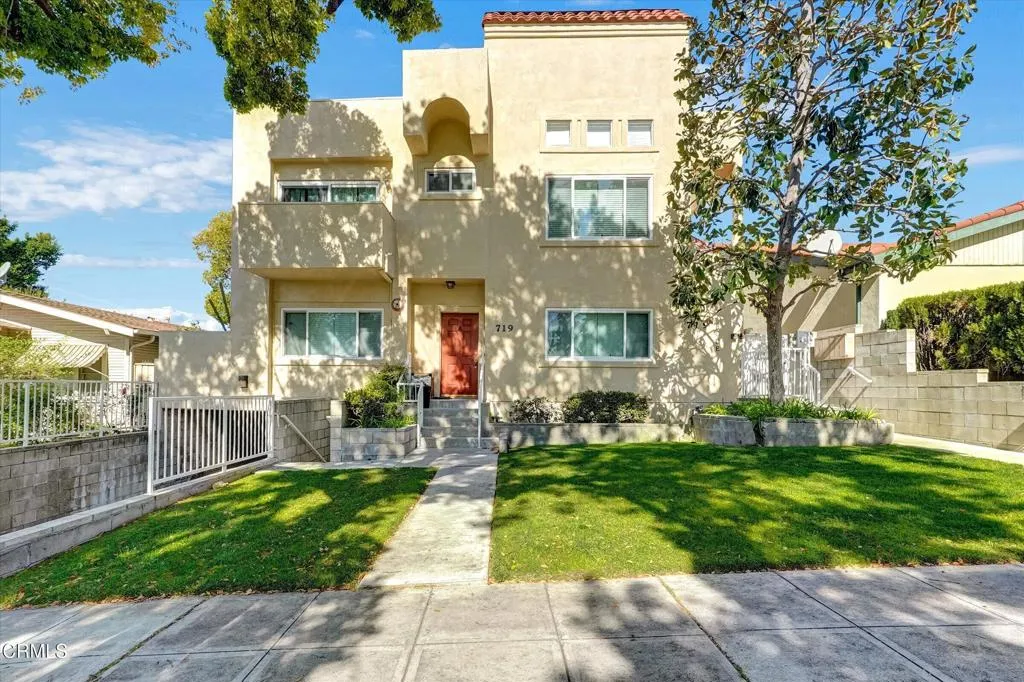 719 E Tujunga #D, Burbank, CA 91501 — photo 2