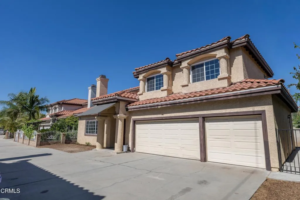 5136 Acacia Street — photo