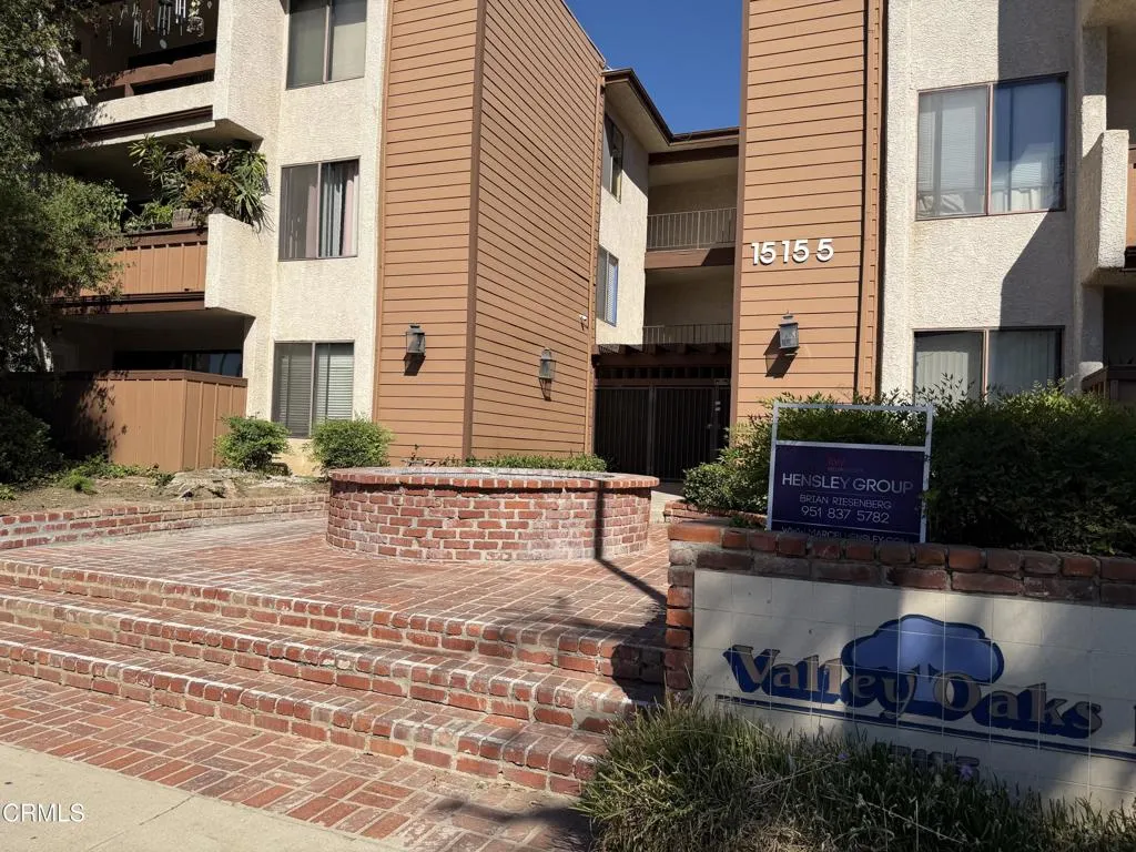 15155 Sherman Way Unit 29 — photo