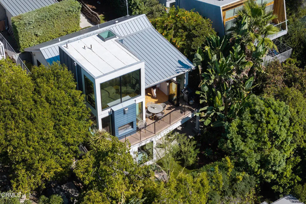3902 Sunset Drive — photo