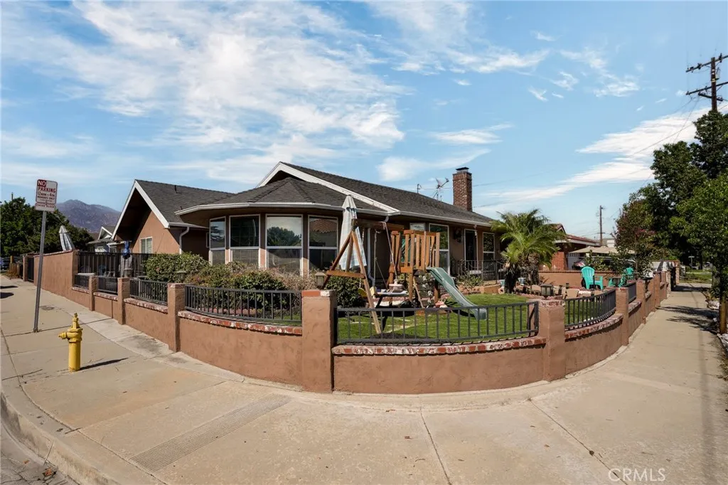 9715 E Lemon Avenue, Arcadia, CA 91007 — photo 2