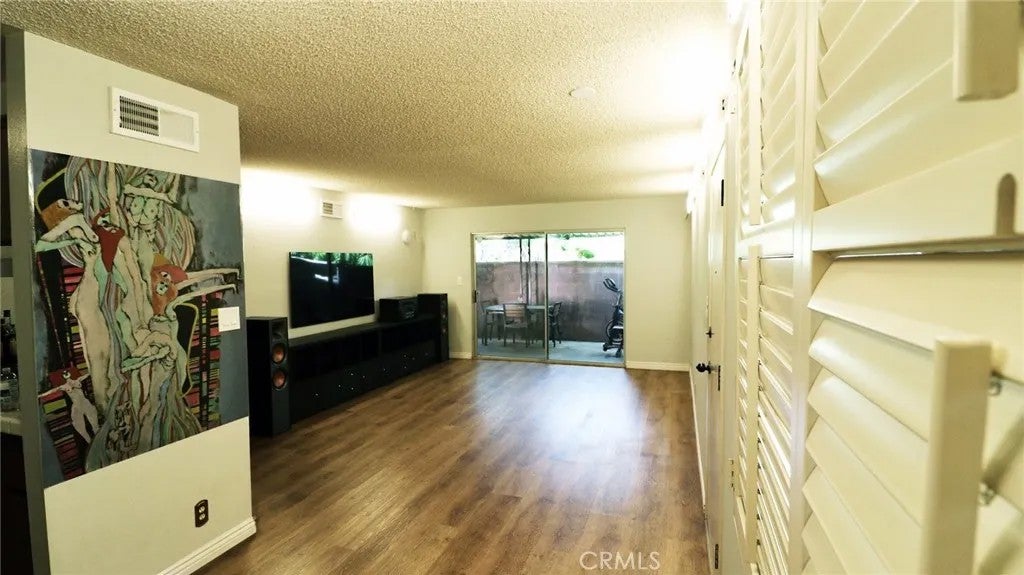 5438 Mcculloch D — photo