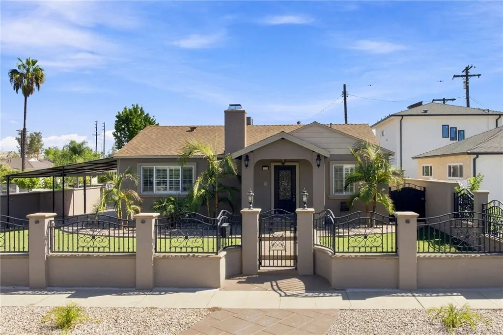 12730 Lorne — photo