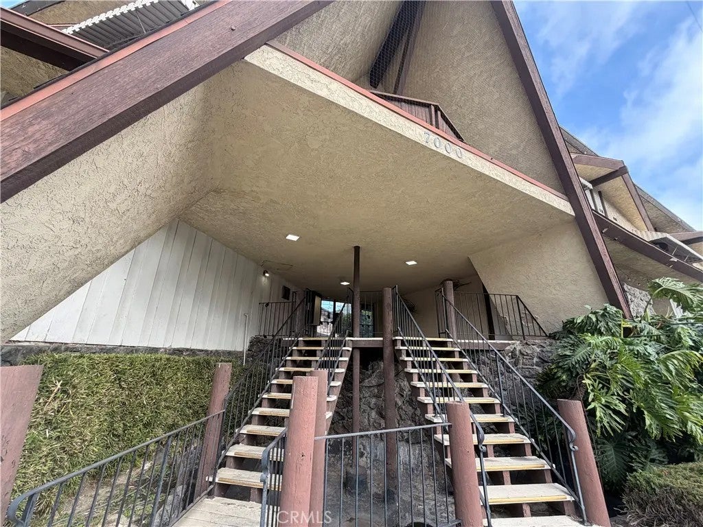 7000 S. La Cienega Blvd. South 29 — photo