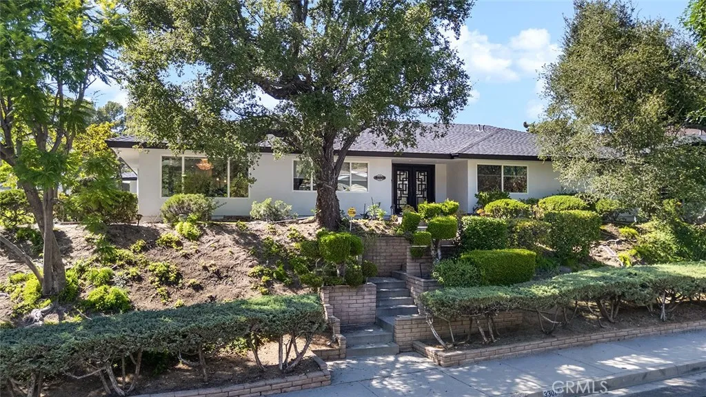 3301 Vickers, Glendale, CA 91208 — photo 2