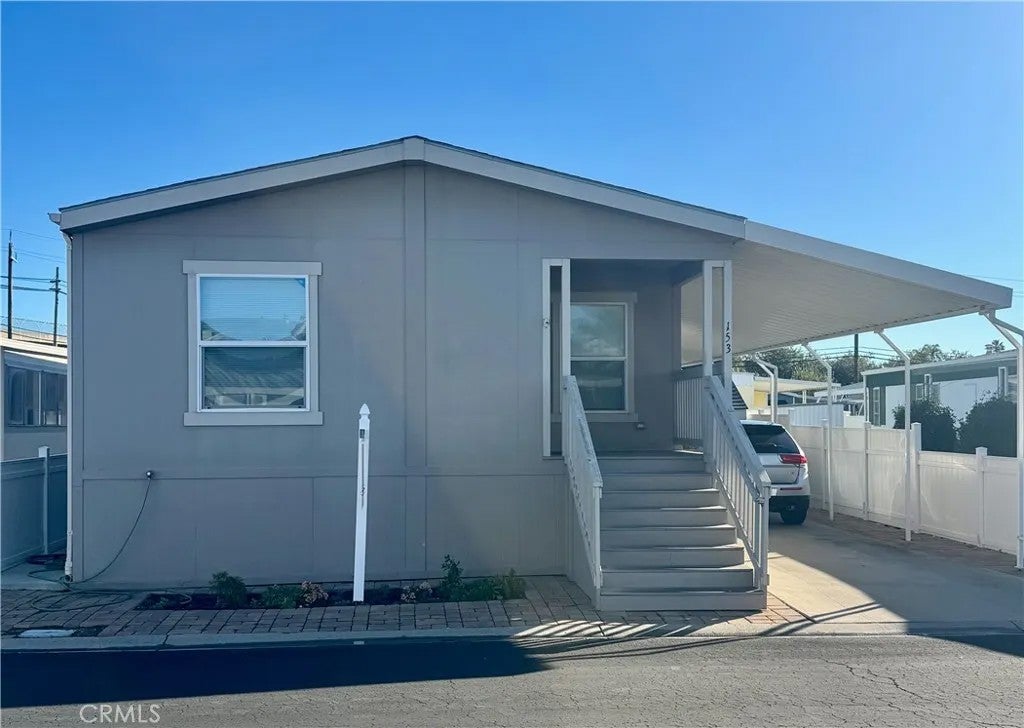 140 Dolliver 153 — photo