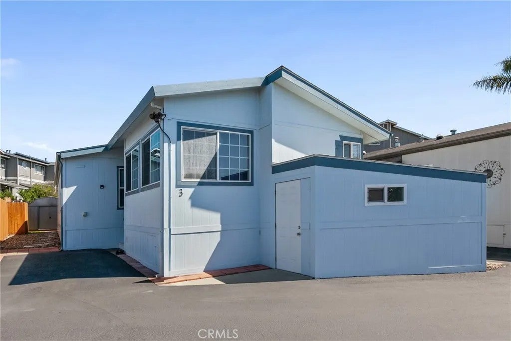 2531 Cienaga 3 — photo