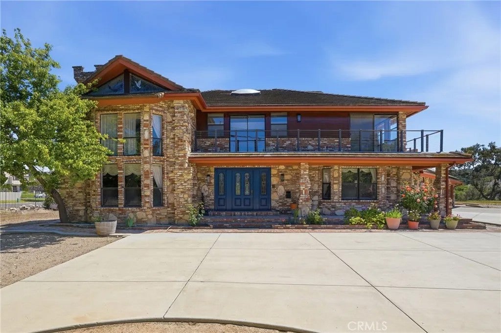 140 E Rice Ranch Road — photo