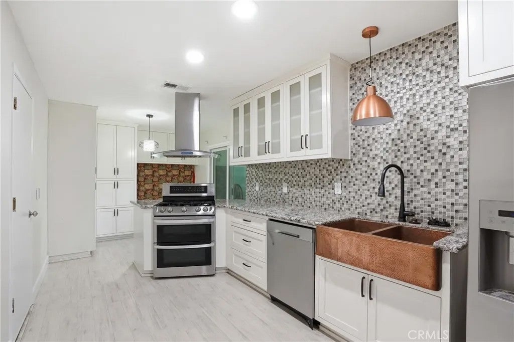 1740 Westfield Road — photo