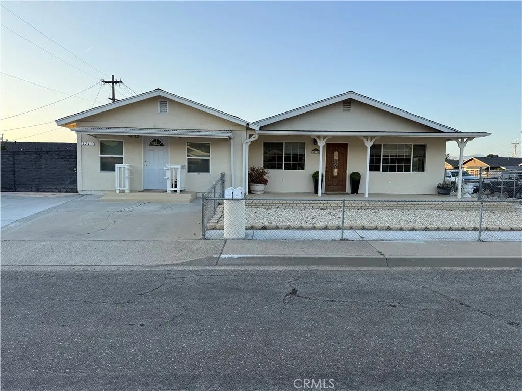 575 Carmella Drive — photo