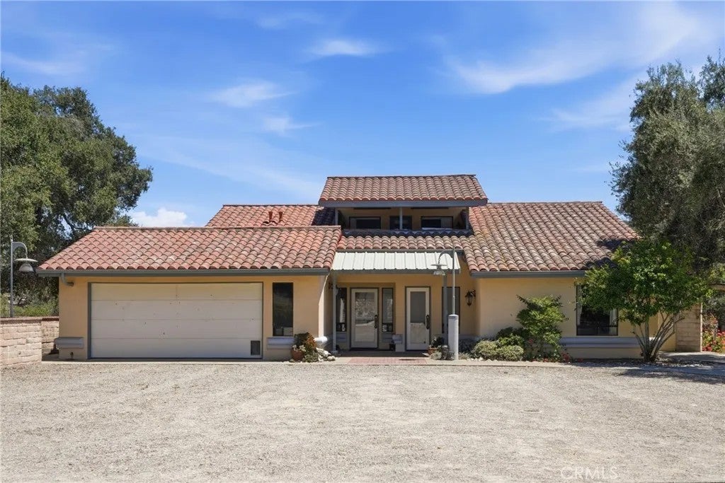 9875 Suey Creek — photo