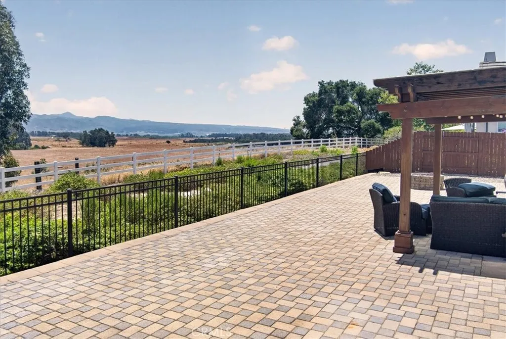 3948 Celestial, Lompoc, CA 93436 — photo 2