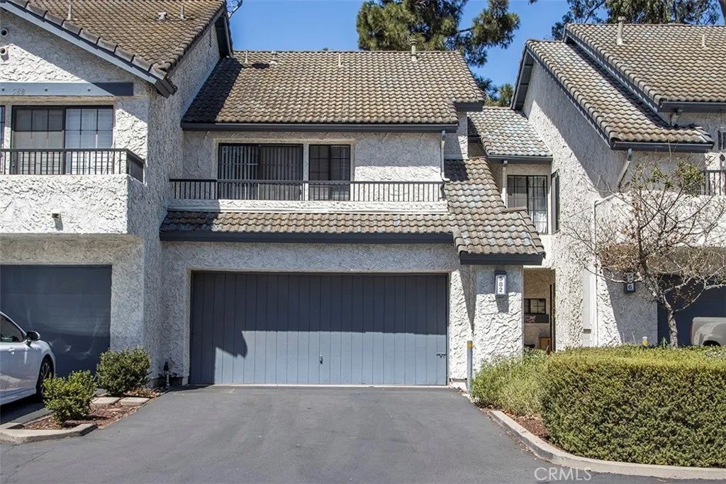 582 Northpoint Circle — photo