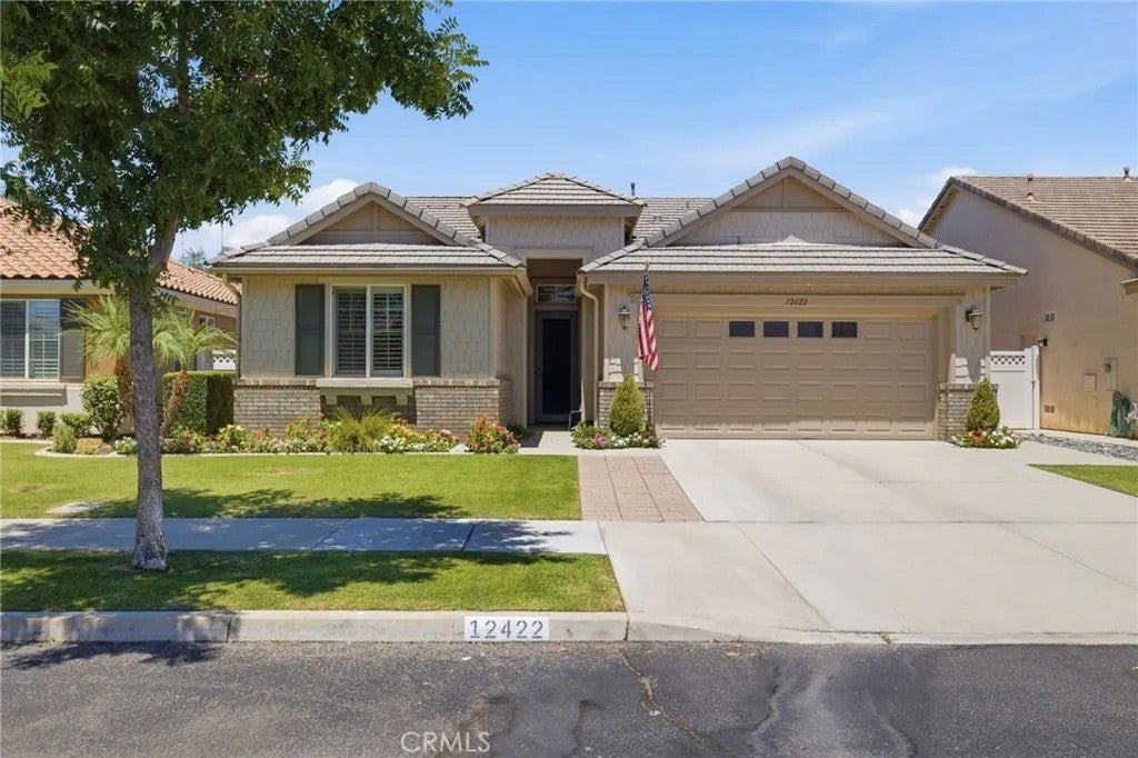 12422 Winger Street — photo