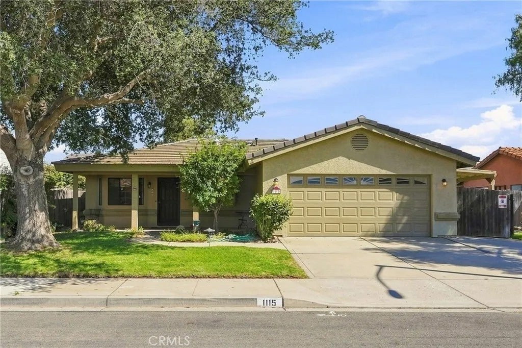 1115 Kathryn Way — photo