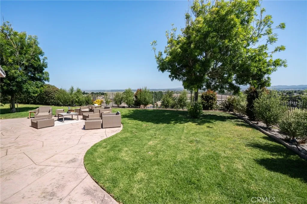 528 S X, Lompoc, CA 93436 — photo 2