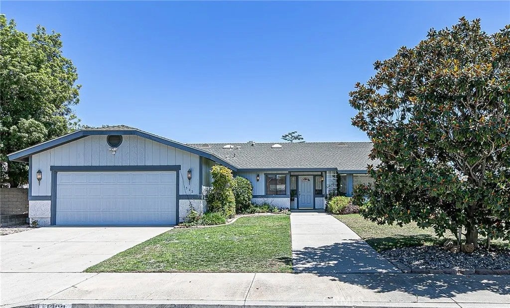 1322 Charlotte Drive — photo